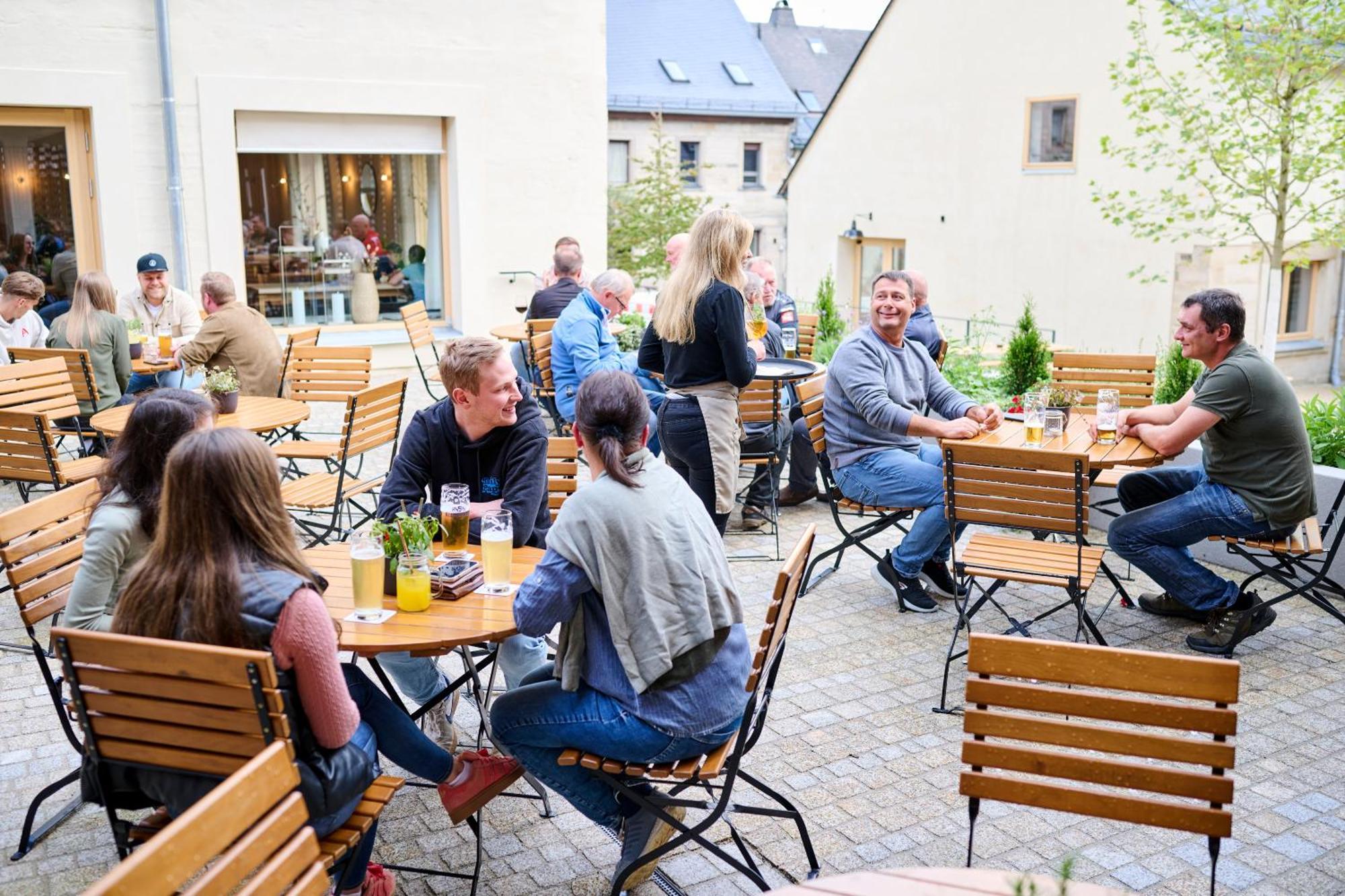 Teuschnitz Schwarzes Kreuz Gasthaus Pension מראה חיצוני תמונה